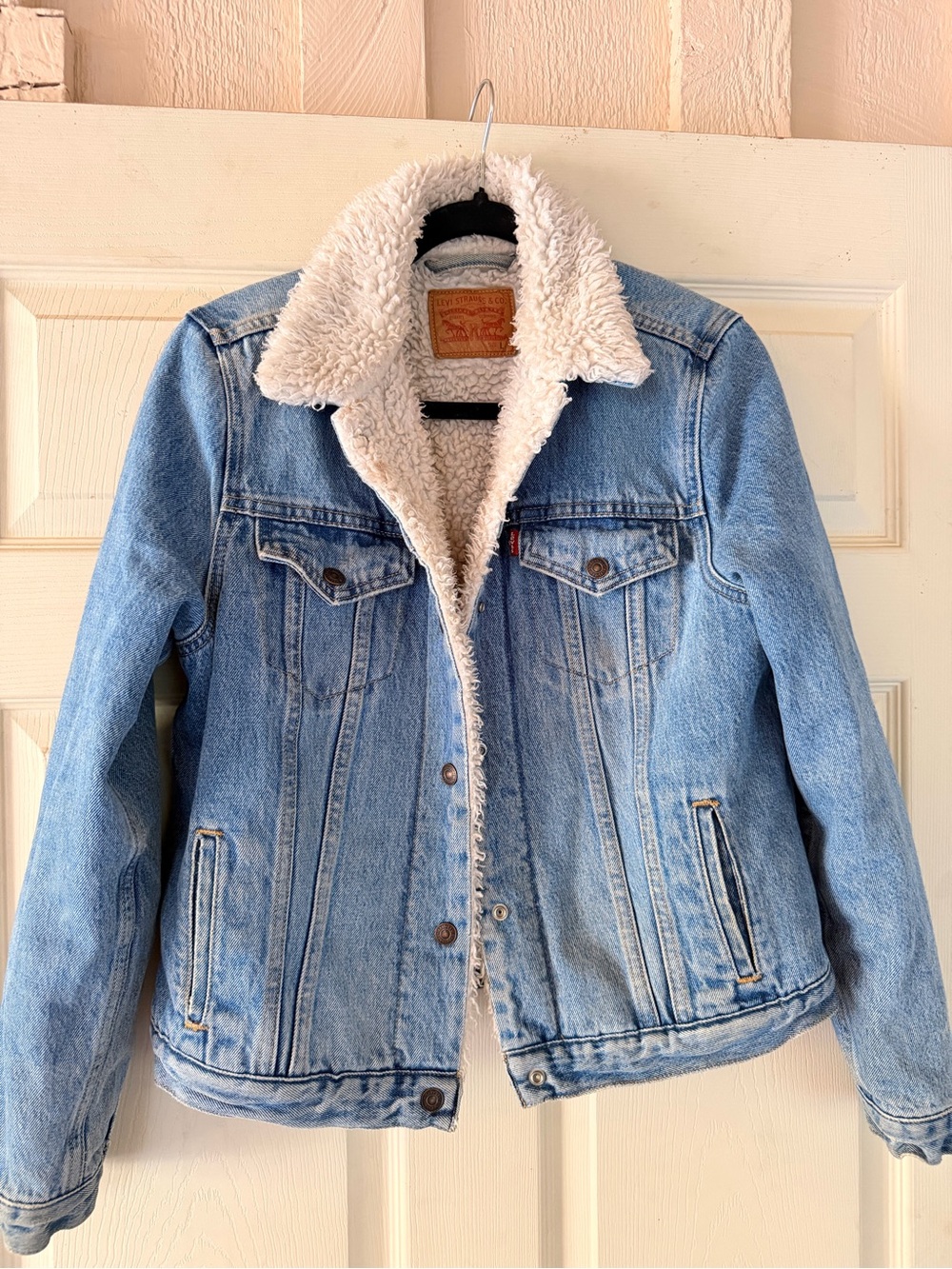 Levi’s Sherpa Lined Denim Trucker Jacket Light Wash